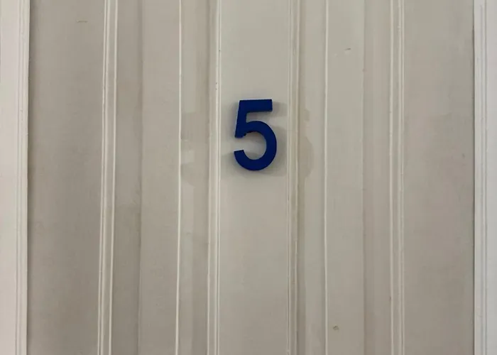 Rostelbem Hostel *