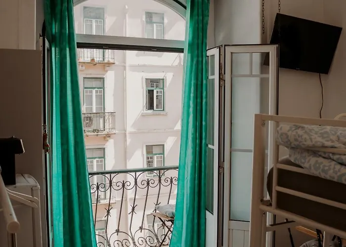 Rostelbem Hostel *